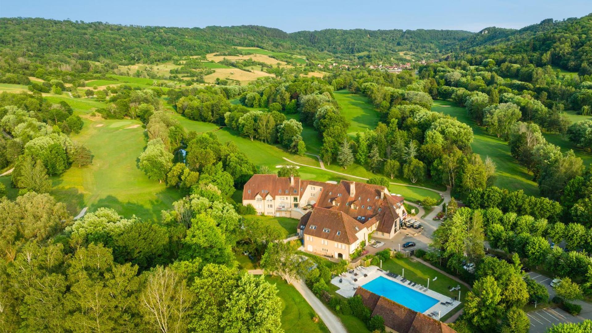 Logis Hotel Golf Le Domaine Du Val De Sorne 베르앙투아 외부 사진