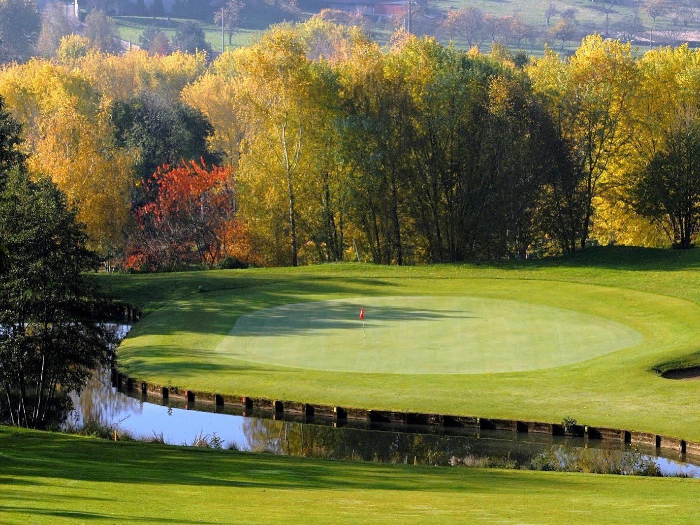 Logis Hotel Golf Le Domaine Du Val De Sorne 베르앙투아 외부 사진